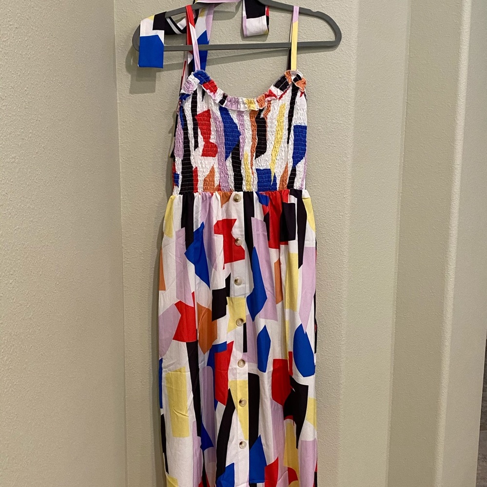 Casual colorful dress with pockets